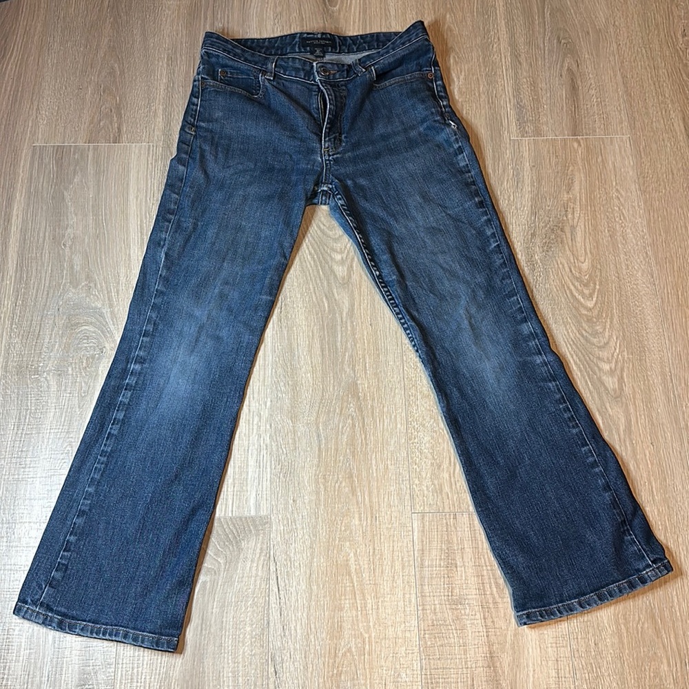 Banana Republic Woman’s size 8P boot cut jeans